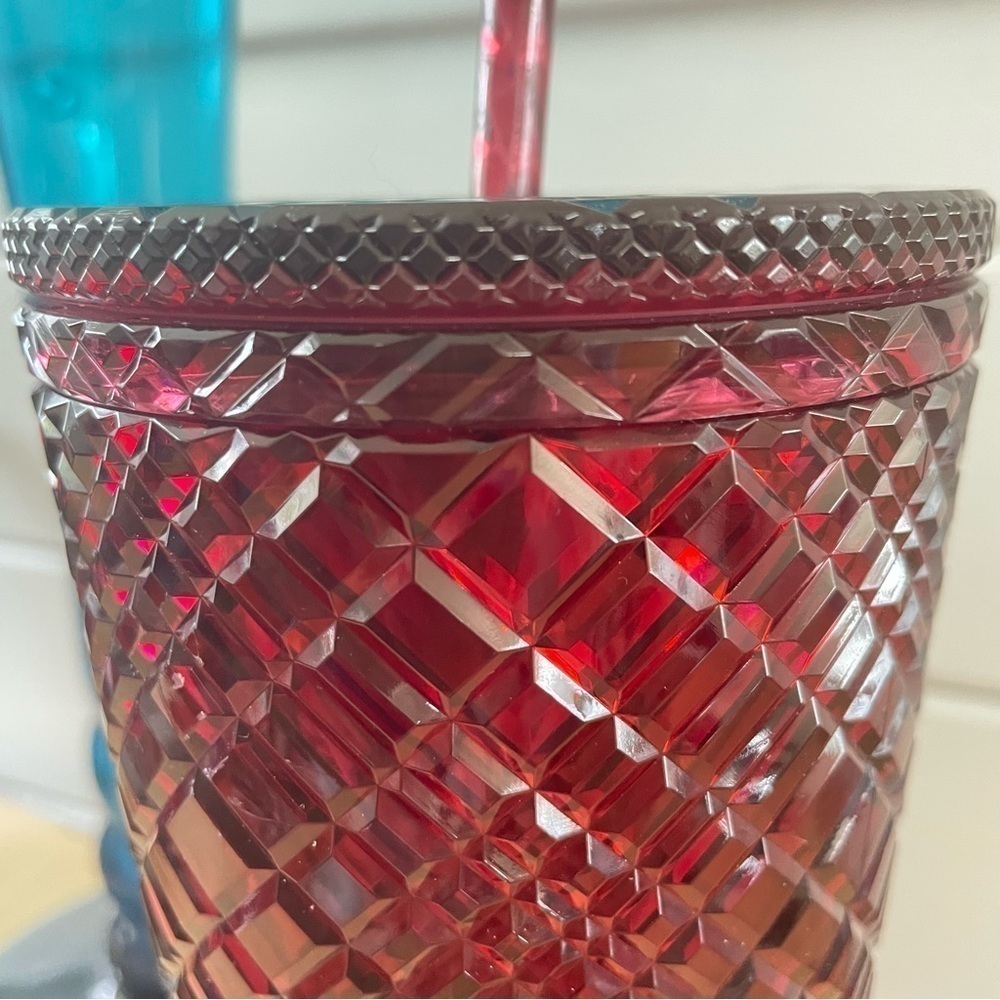 $8 SALE Starbucks 2021 Jewel Ruby Maroon Merlot Tumbler Venti 24oz NWOT Limited - Picture 4 of 7